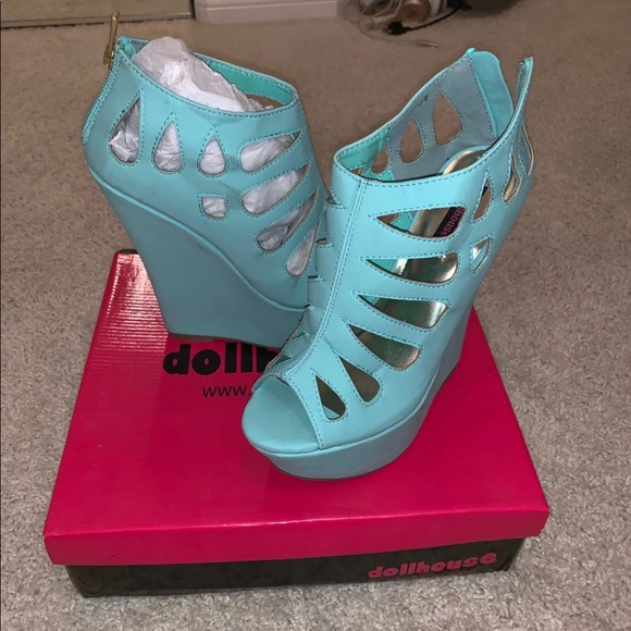 Mint Wedges - Picture 3 of 4